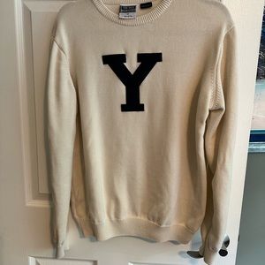 Vintage Yale sweater sz medium